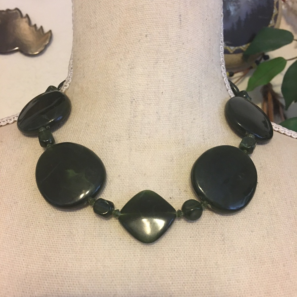 Vintage Claire’s green resin beaded necklace